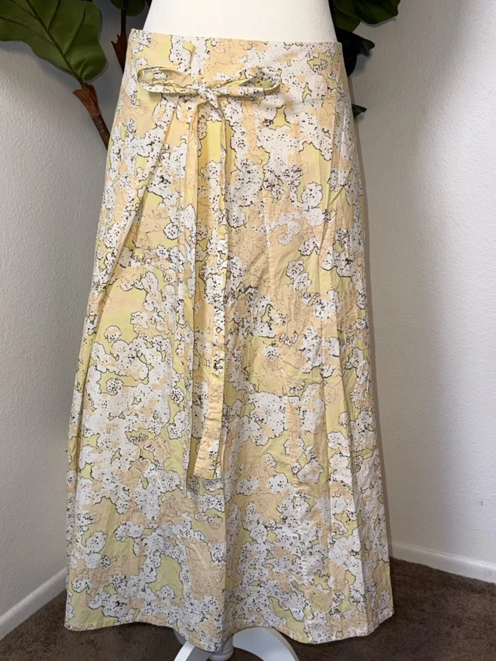COS Floral Yellow Midi Wrap Skirt - Lightweight Summer Print - Picture 1 of 10